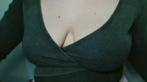 Snapshot of kaitlin_kk chatting on May 25, 2026, 1:06 pm Kaitlin online show from May 25, 2026, 1:06 pm