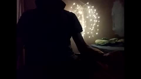 Olik1979 online show from February 18, 2025, 5:53 am