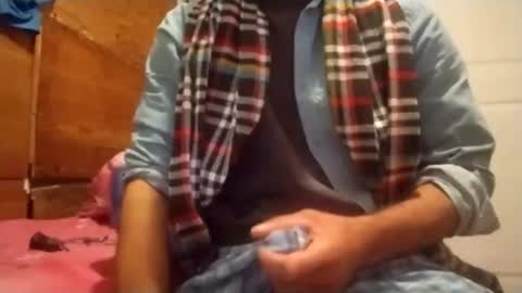 kakaroto30102 online show from November 14, 2025, 6:23 am