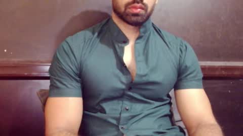 Vicky online show from October 31, 2025, 7:26 pm