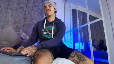 Snapshot of kaletattoos chatting on May 1, 2026, 11:04 am Kale online show from May 1, 2026, 11:04 am