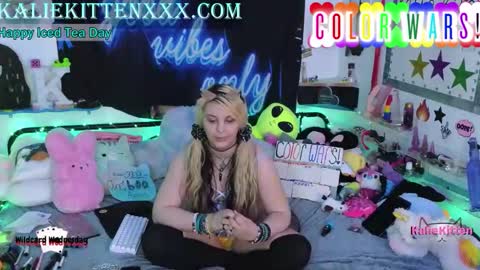 Snapshot of kaliekitten chatting on June 11, 2026, 12:32 am KalieKitten online show from June 11, 2026, 12:32 am