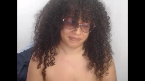 Snapshot of kaliith chatting on February 24, 2025, 5:53 pm Kaliith online show from February 24, 2025, 5:53 pm