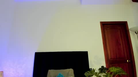 KaliMonroe online show from December 16, 2024, 11:44 am