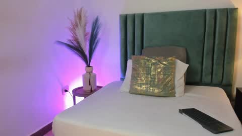 KaliMonroe online show from January 24, 2025, 11:37 am