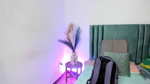 KaliMonroe online show from January 27, 2025, 11:43 am