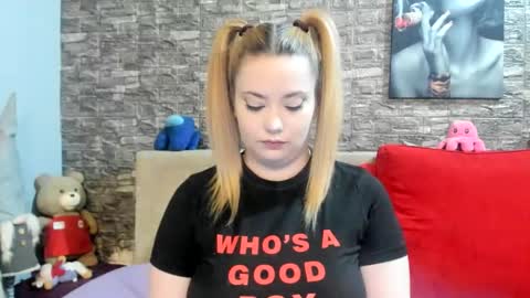 kalindahot online show from October 25, 2025, 6:13 pm