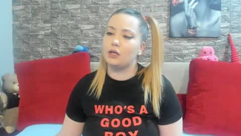 kalindahot online show from March 13, 2026, 7:31 pm