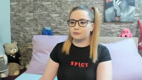 kalindahot online show from May 31, 2026, 6:04 pm