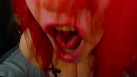 kamilahot25 online show from January 24, 2025, 1:25 pm