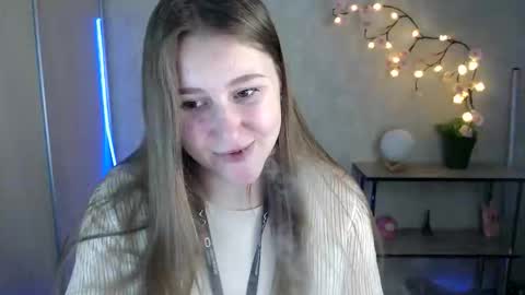 Snapshot of kamilla_love_ chatting on May 22, 2026, 1:28 pm kamilla_love_ online show from May 22, 2026, 1:28 pm