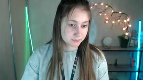 Snapshot of kamilla_love_ chatting on May 23, 2026, 12:53 pm kamilla_love_ online show from May 23, 2026, 12:53 pm