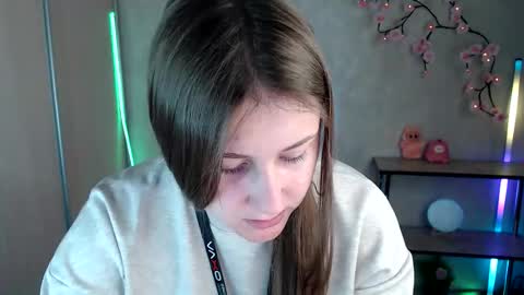Snapshot of kamilla_love_ chatting on May 24, 2026, 12:32 pm kamilla_love_ online show from May 24, 2026, 12:32 pm