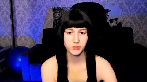 kamisama_izanami online show from December 19, 2025, 7:10 pm