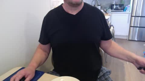 Cam with Me Vixens DM me online show from April 19, 2026, 1:54 pm