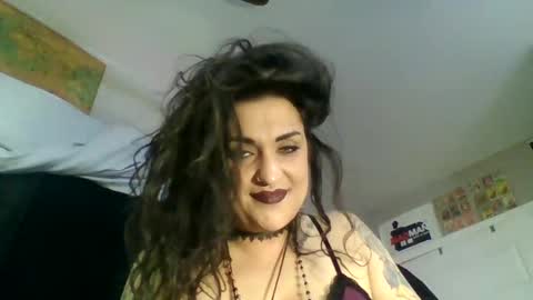 kandirain online show from November 4, 2025, 11:09 am