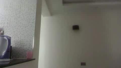 Snapshot of kandy_springs chatting on May 19, 2026, 8:42 am kandy_springs online show from May 19, 2026, 8:42 am