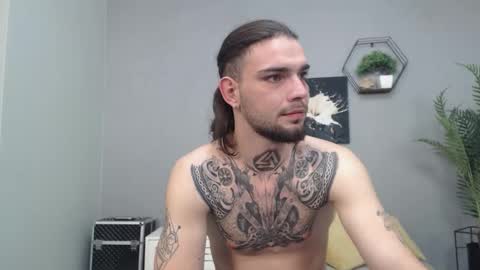 Snapshot of kanehunter chatting on December 4, 2025, 9:45 pm Kane online show from December 4, 2025, 9:45 pm