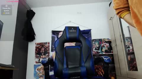 andres online show from March 22, 2026, 11:35 am