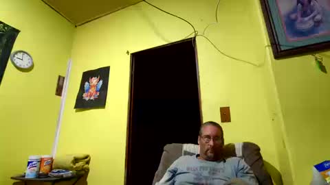 kansasfarmer1 online show from October 10, 2025, 1:59 am