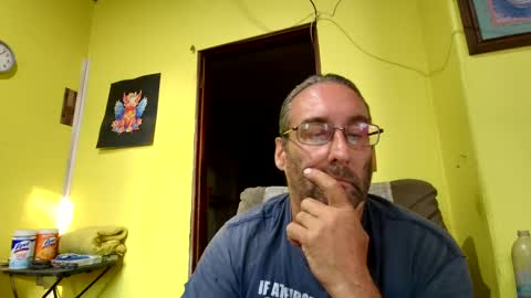 kansasfarmer1 online show from October 10, 2025, 2:05 pm