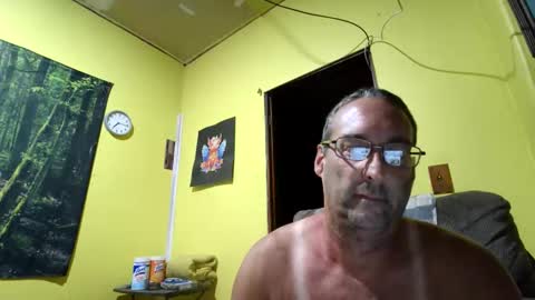 kansasfarmer1 online show from October 12, 2025, 12:15 pm