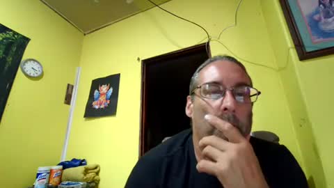 kansasfarmer1 online show from October 14, 2025, 8:20 pm