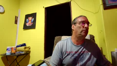 kansasfarmer1 online show from October 19, 2025, 12:55 am