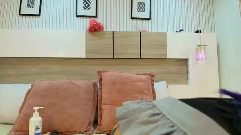 kaoriabyss online show from February 5, 2026, 6:56 pm