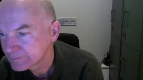 Snapshot of kapitein_rob chatting on February 14, 2025, 6:45 am Robbie online show from February 14, 2025, 6:45 am