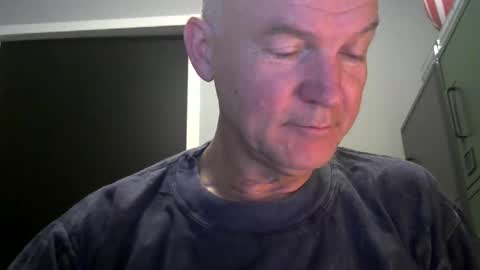 Snapshot of kapitein_rob chatting on November 25, 2025, 5:40 am Robbie online show from November 25, 2025, 5:40 am