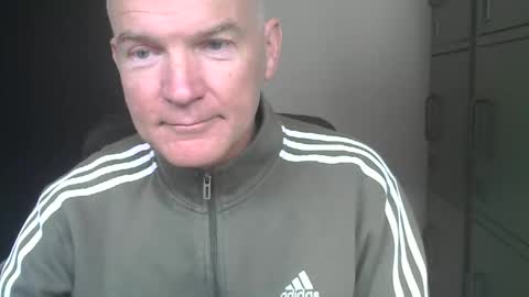 Snapshot of kapitein_rob chatting on March 28, 2026, 6:46 am Robbie online show from March 28, 2026, 6:46 am