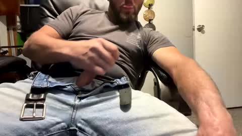 Snapshot of kaptainsmok36 chatting on November 12, 2025, 12:11 am kaptainsmok36 online show from November 12, 2025, 12:11 am