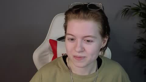 Karen online show from March 26, 2026, 9:37 am