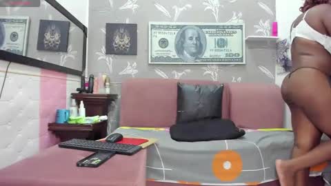 Karen online show from January 30, 2025, 11:45 pm