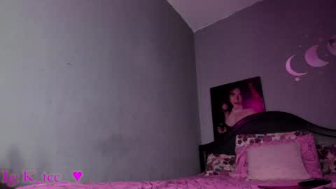Snapshot of karenconnors chatting on January 14, 2025, 2:29 am Karen online show from January 14, 2025, 2:29 am
