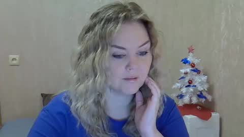 karennelsonx online show from December 21, 2025, 9:16 am