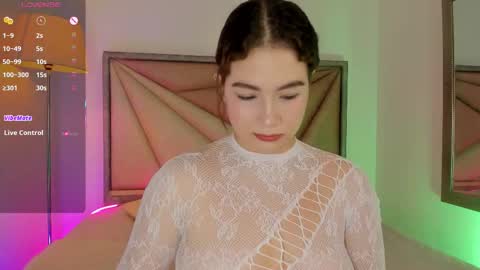 Karen online show from October 15, 2025, 5:07 am