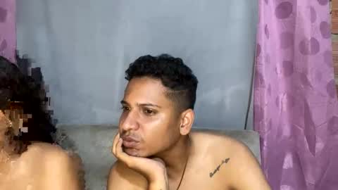 Snapshot of kariina_candy chatting on November 8, 2025, 4:45 am kariina candy and fox online show from November 8, 2025, 4:45 am