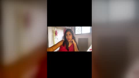Snapshot of kariina_candy chatting on May 30, 2026, 10:07 pm kariina candy and fox online show from May 30, 2026, 10:07 pm