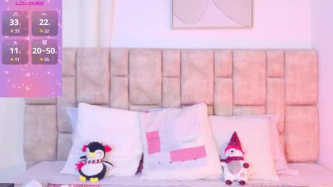 kariina_wong online show from December 16, 2025, 7:41 pm