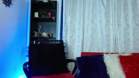 Snapshot of karime_lee chatting on January 12, 2025, 8:57 pm karime lee online show from January 12, 2025, 8:57 pm