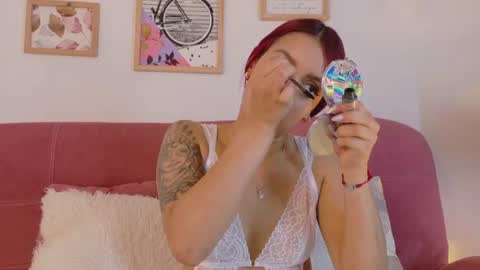 Snapshot of karina2smith chatting on July 8, 2026, 6:23 pm karina online show from July 8, 2026, 6:23 pm