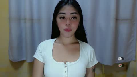 Snapshot of karina_fuckdoll chatting on December 30, 2024, 3:46 pm I AM BELLE online show from December 30, 2024, 3:46 pm