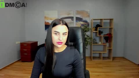 Snapshot of karina_nolan chatting on November 17, 2025, 7:36 am Karina Nolan online show from November 17, 2025, 7:36 am