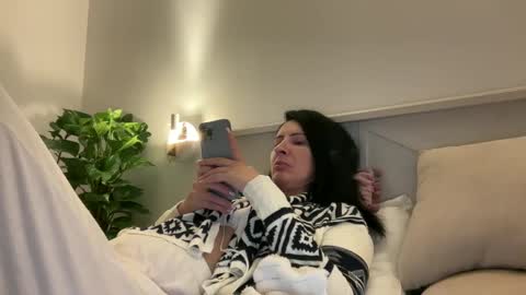 Karina online show from December 20, 2024, 11:05 pm