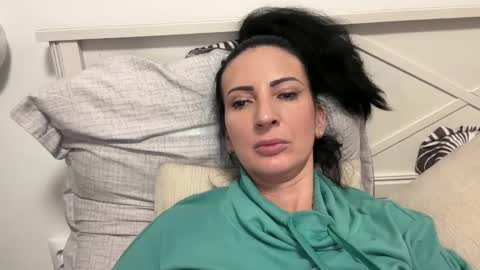 Karina online show from January 10, 2025, 4:33 am