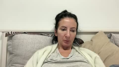 Karina online show from February 18, 2025, 4:59 pm