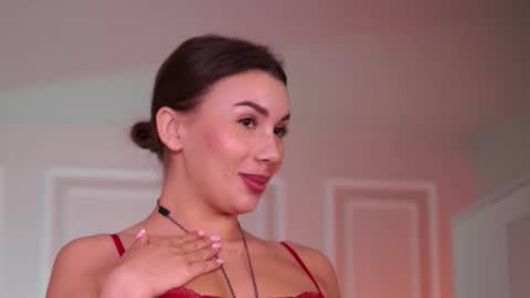 Karina online show from November 30, 2025, 9:57 am