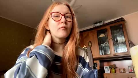 Snapshot of karinamuccia chatting on March 6, 2026, 7:16 am Karina online show from March 6, 2026, 7:16 am